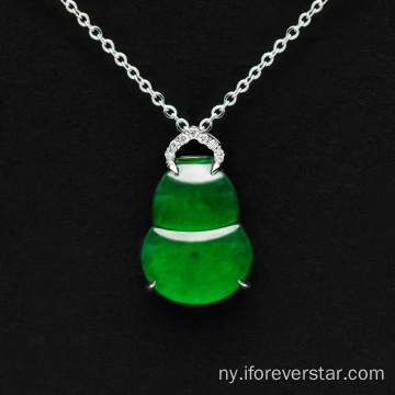 18K White Gold Jadeite Cucurbit Pendant